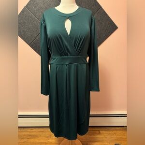 Elegant Teal Long Sleeve Dress